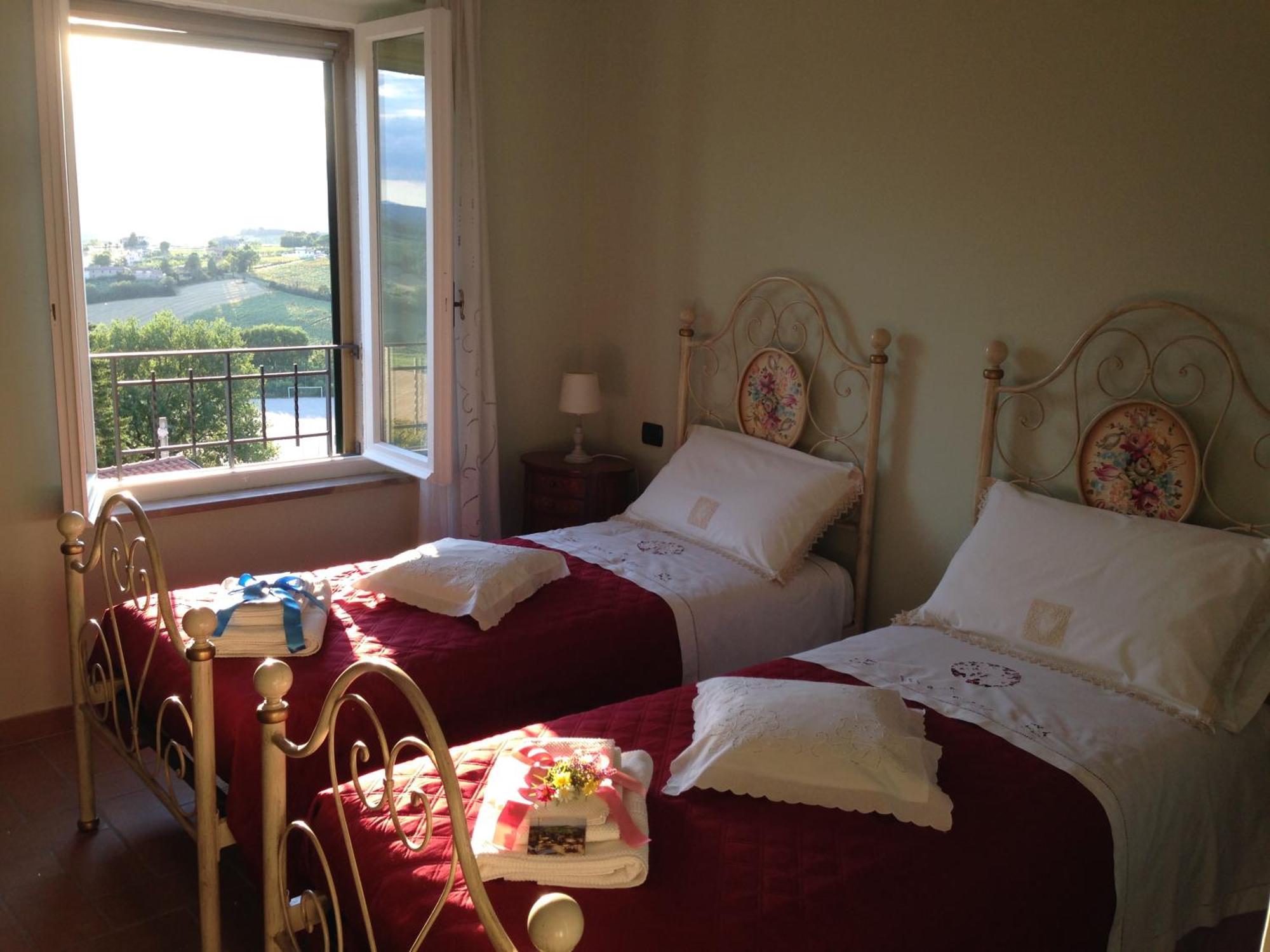 La Terrazza Fio...rita Bed & Breakfast
